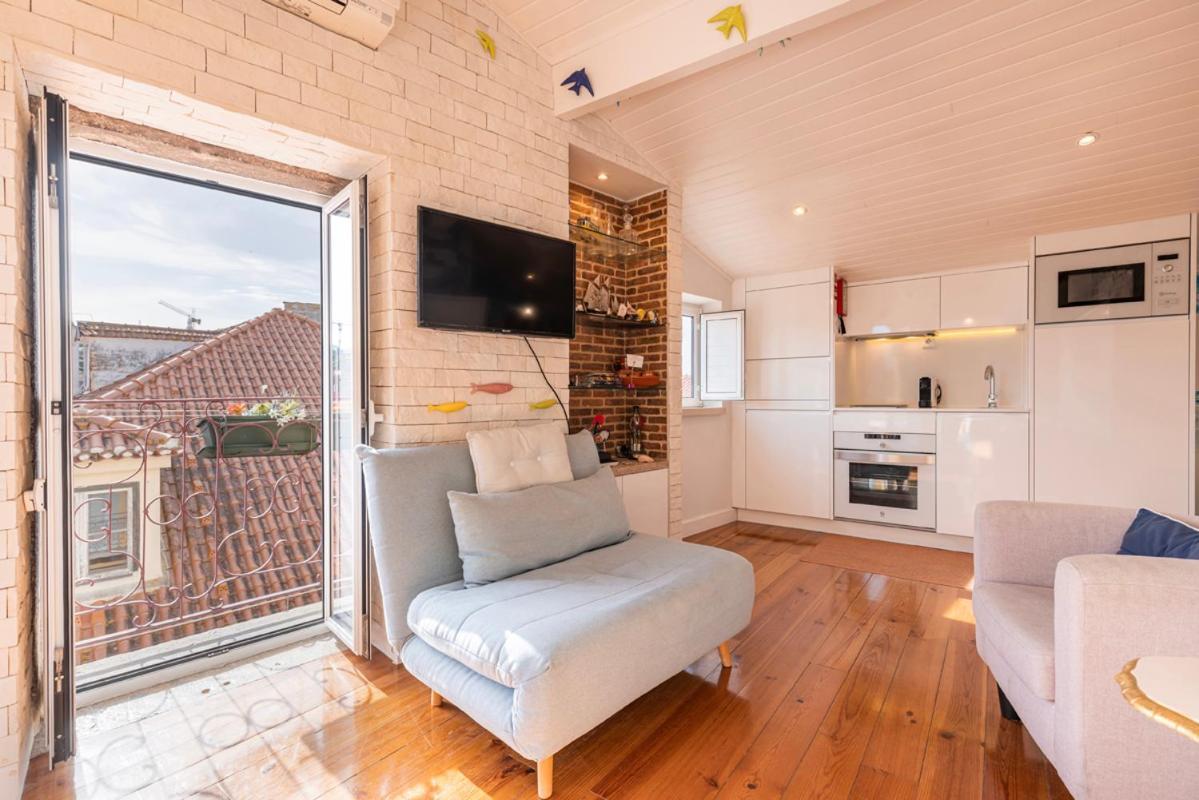 Peaceful Loft - Amazing Terrace & View Lisbon